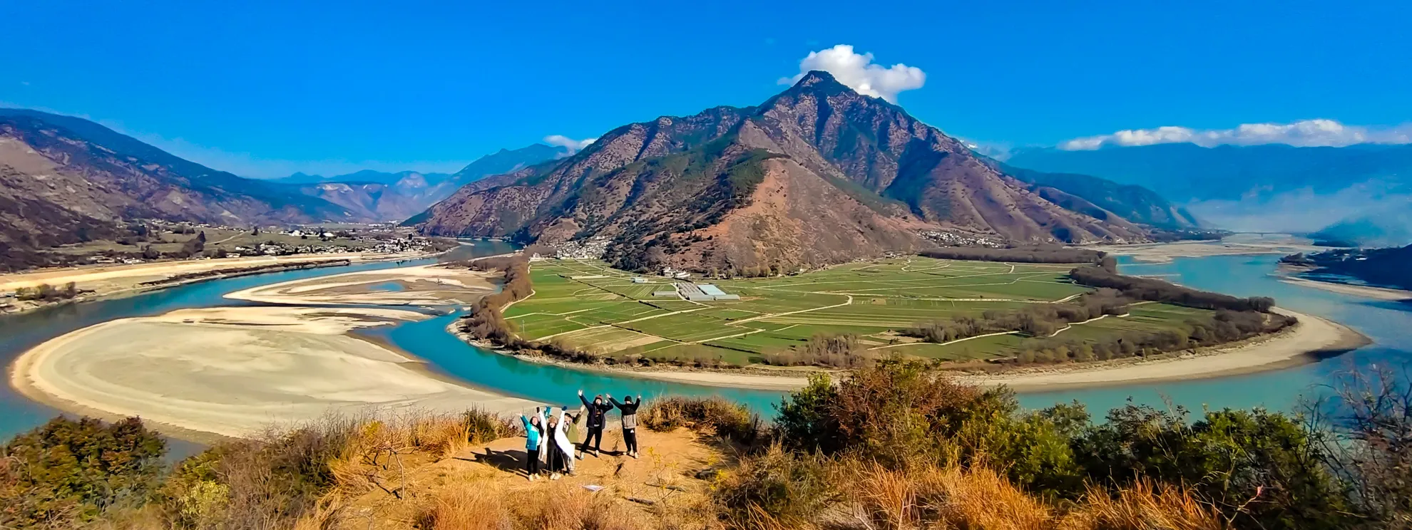 Explore the stunning landscapes of Yunnan with Cloud Mountain Ecotours. From alpine wetlands to ancient forests, authentic nature experiences await.
